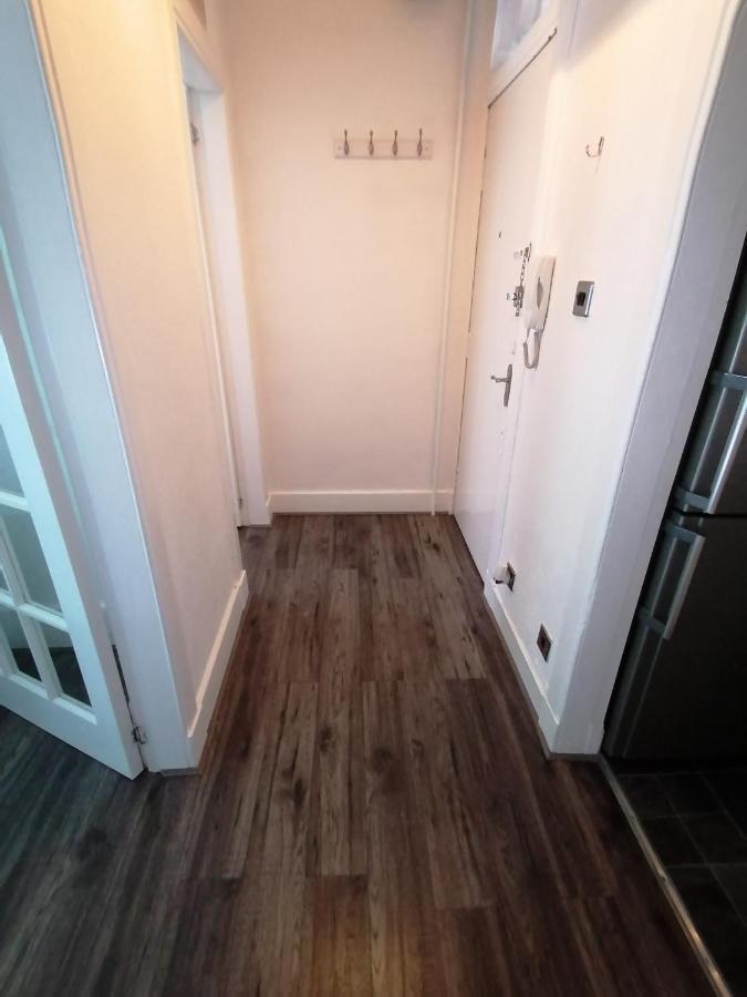 Entire Fabulous 2Bedroom First Floor Flat Located Within Close Proximity To City Centre & University Of Aberdeen With Private Parking Luaran gambar